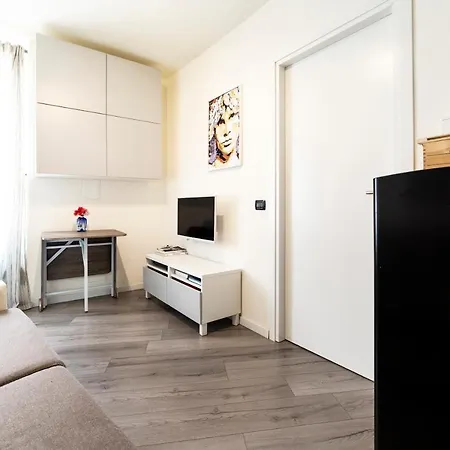 Lägenhet Guesthost - Affori Cosy